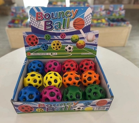 Kinderlieblings-Hochwiderstands-Mond-Form poröser Sprungball mit ergonomischem Design