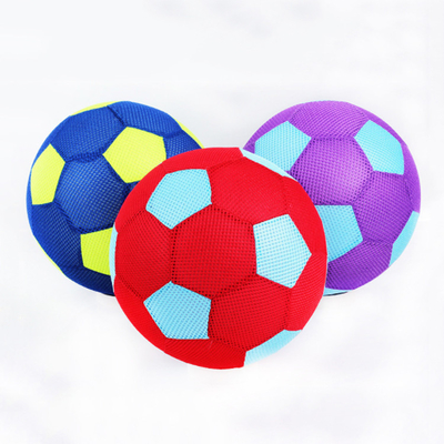 Unisex PVC Aufblasbare Bewegung Fußball Fußball Sprungbälle für Outdoor-Abenteuer