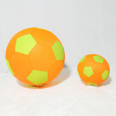 Stoff-Spielzeug-Neon-Ball kundenspezifisch 8,5 Zoll aufblasbares Netz Fußball